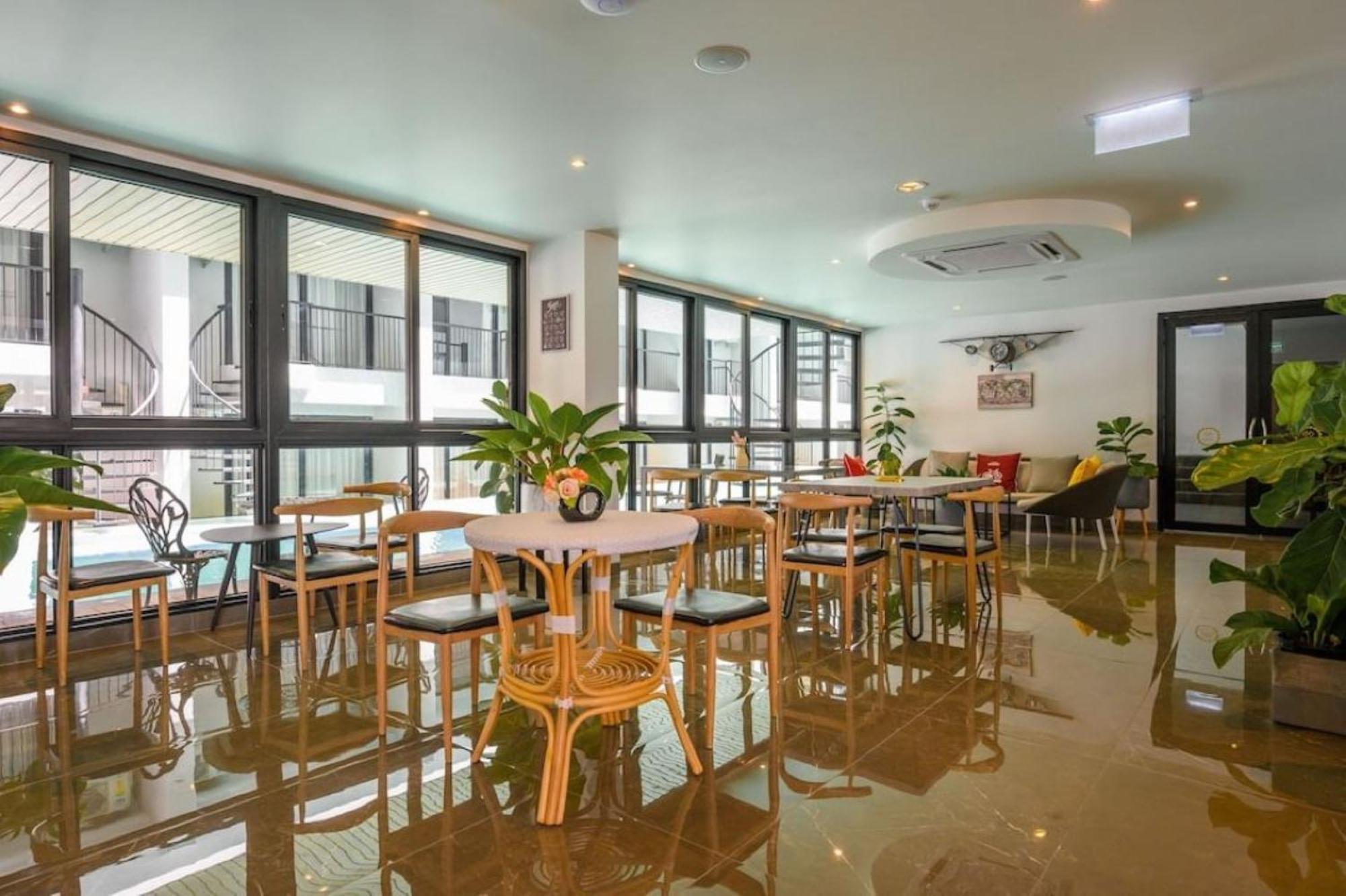 Tour De Phuket Hotel - Sha Plus Thalang Exterior photo